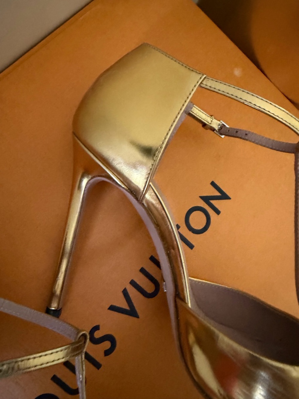 Gucci Metallic Gold Studded Pointed-Toe T‑Strap Stilettos - Picture 9 of 16